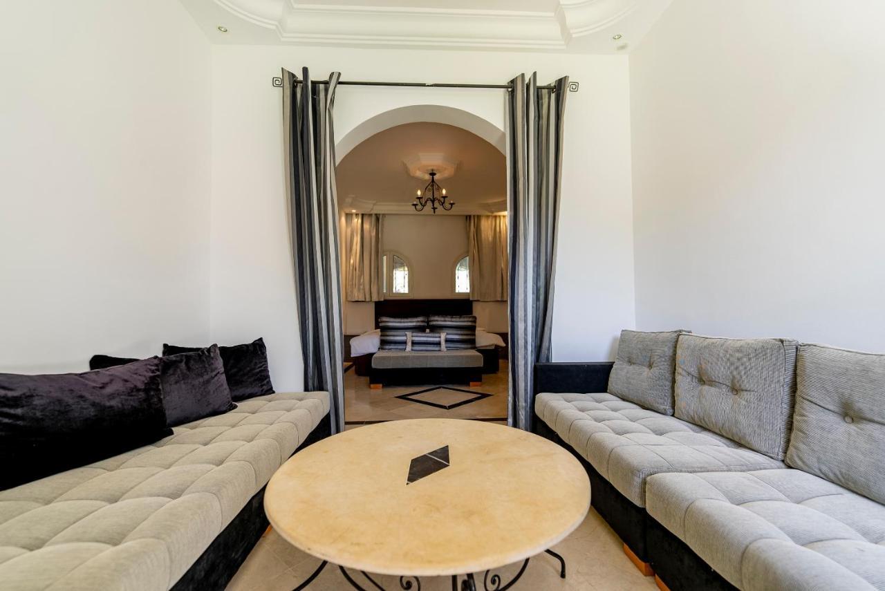 Hotel Dar Mhenna