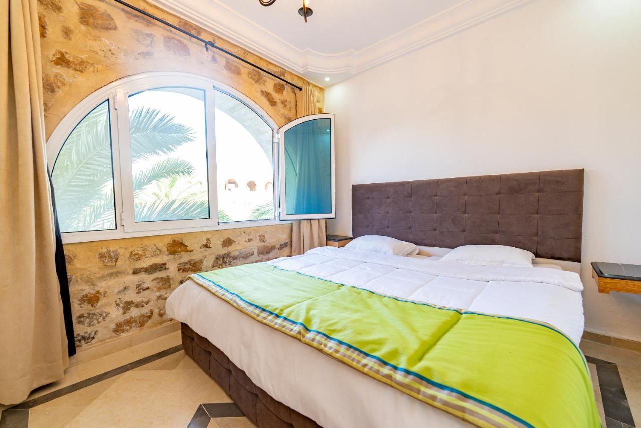 Hotel Dar Mhenna